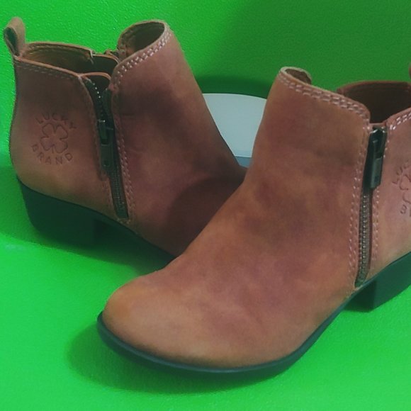Girls Lucky Brand suede boots- size 11 - Picture 4 of 4